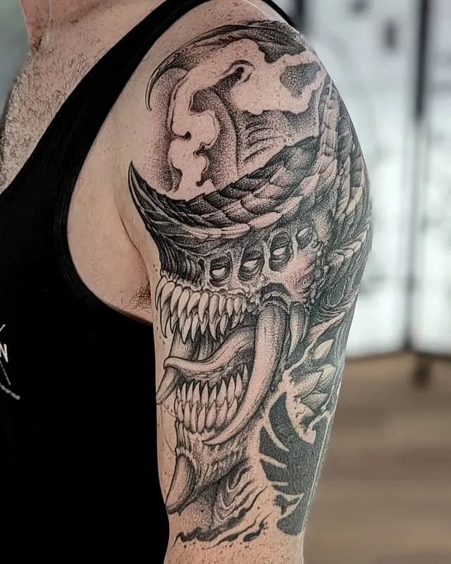 Tattoo by Joel Thongbai, 2 of 50, photo 3 of 5