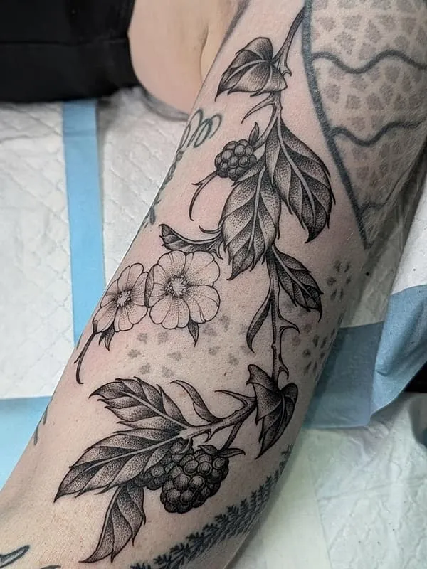 Tattoo by Joel Thongbai, 22 of 50, photo 4 of 6